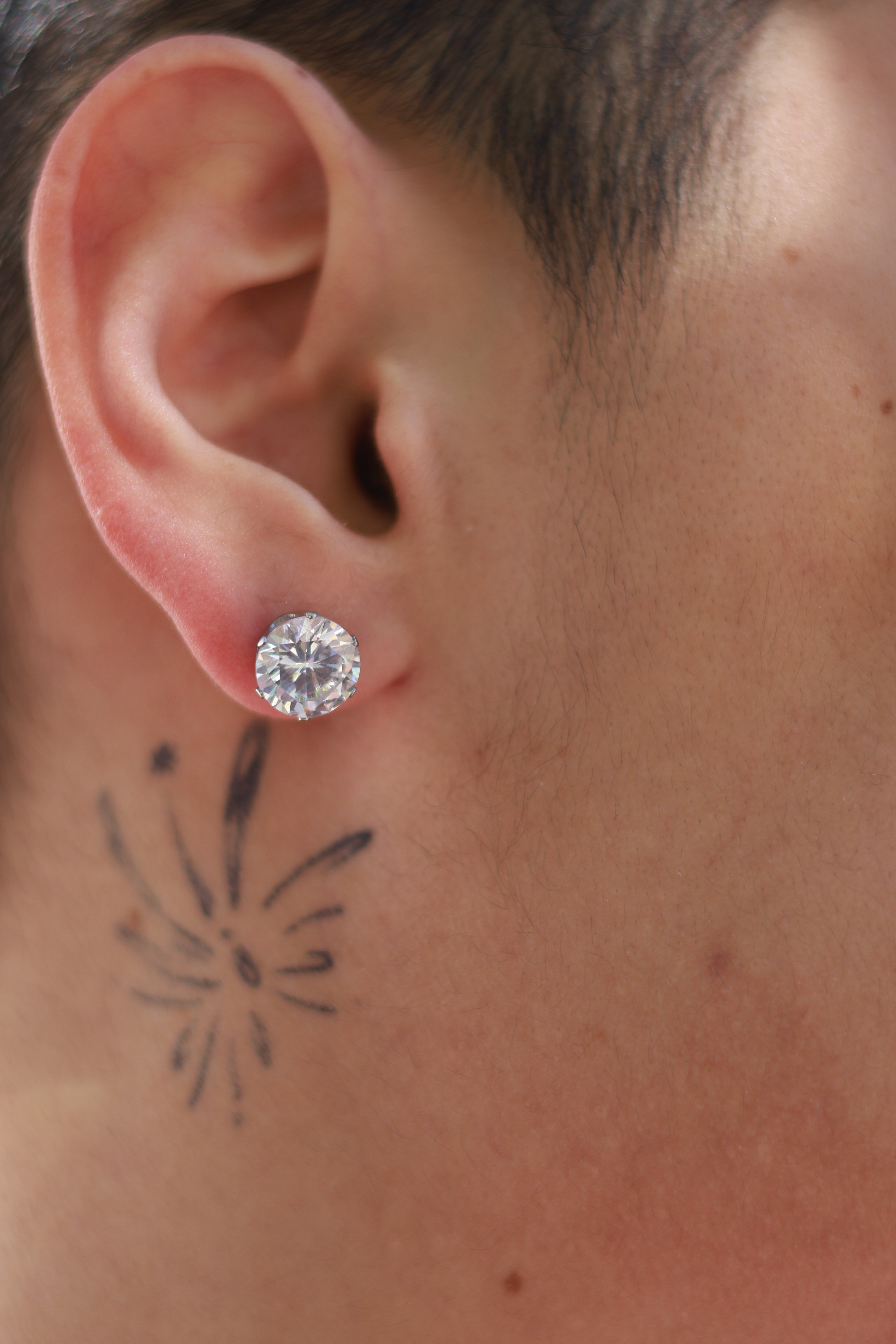Crystal Stud Earrings – Bold Sparkle, Timeless Confidence